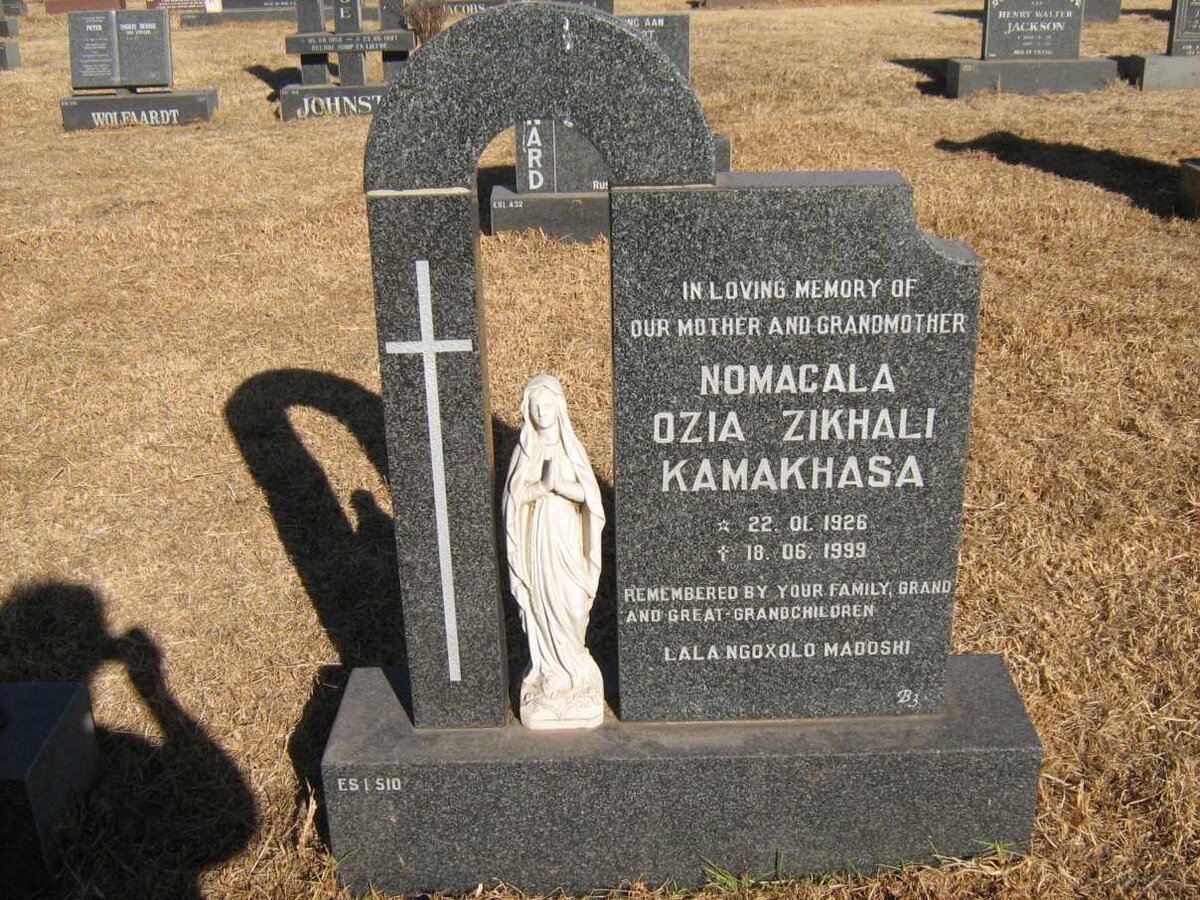 KAMAKHASA Nomagala Ozia Zikhali 1926-1999