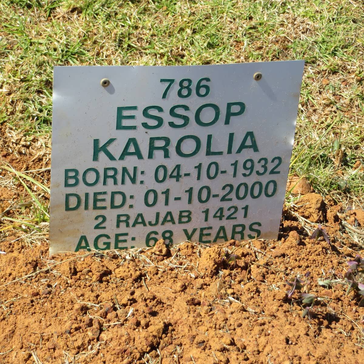 KAROLIA Essop 1932-2000