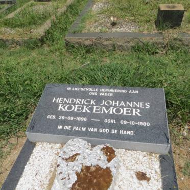 KOEKEMOER Hendrik Johannes 1896-1980 &amp; Petronella Fredrika FOURIE 1903-1954