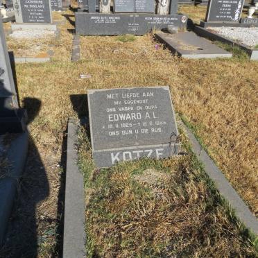 KOTZE Edward A.L. 1925-1989
