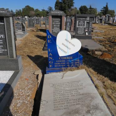 LANGE Corrie, de 1954-2006