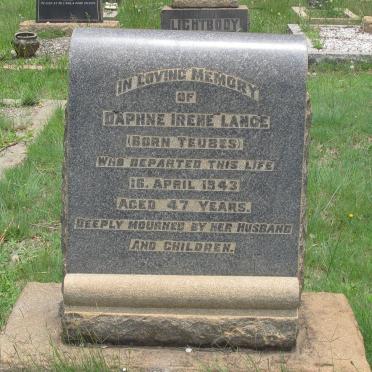 LANCE Daphne Irene nee TEUBES -1943