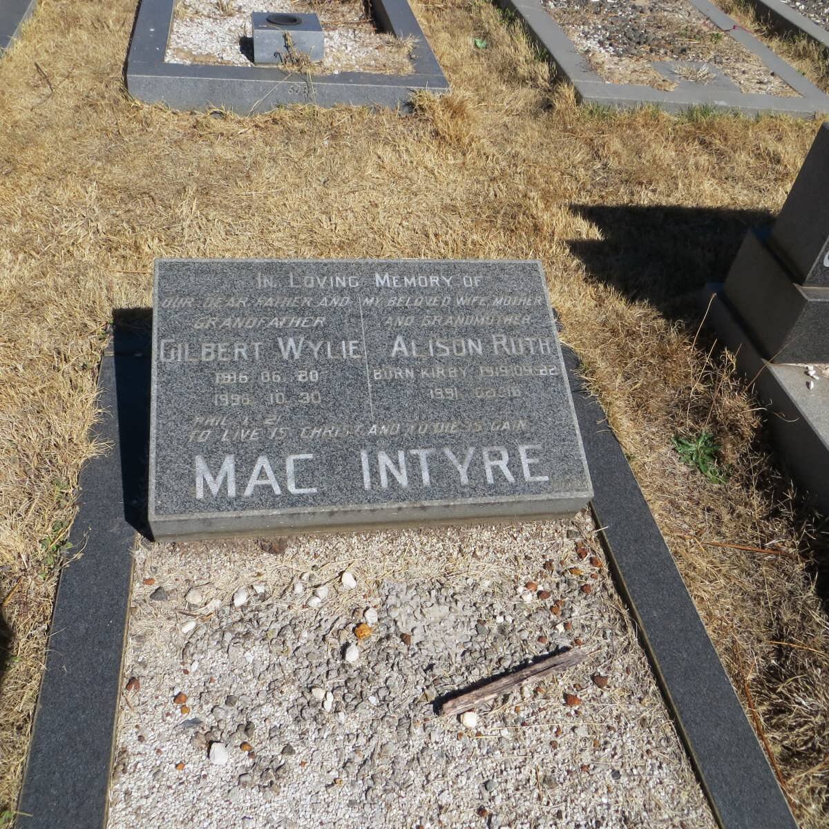 MacINTYRE Gilbert Wylie 1916-1996 &amp; Alison Ruth KIRBY 1919-1991