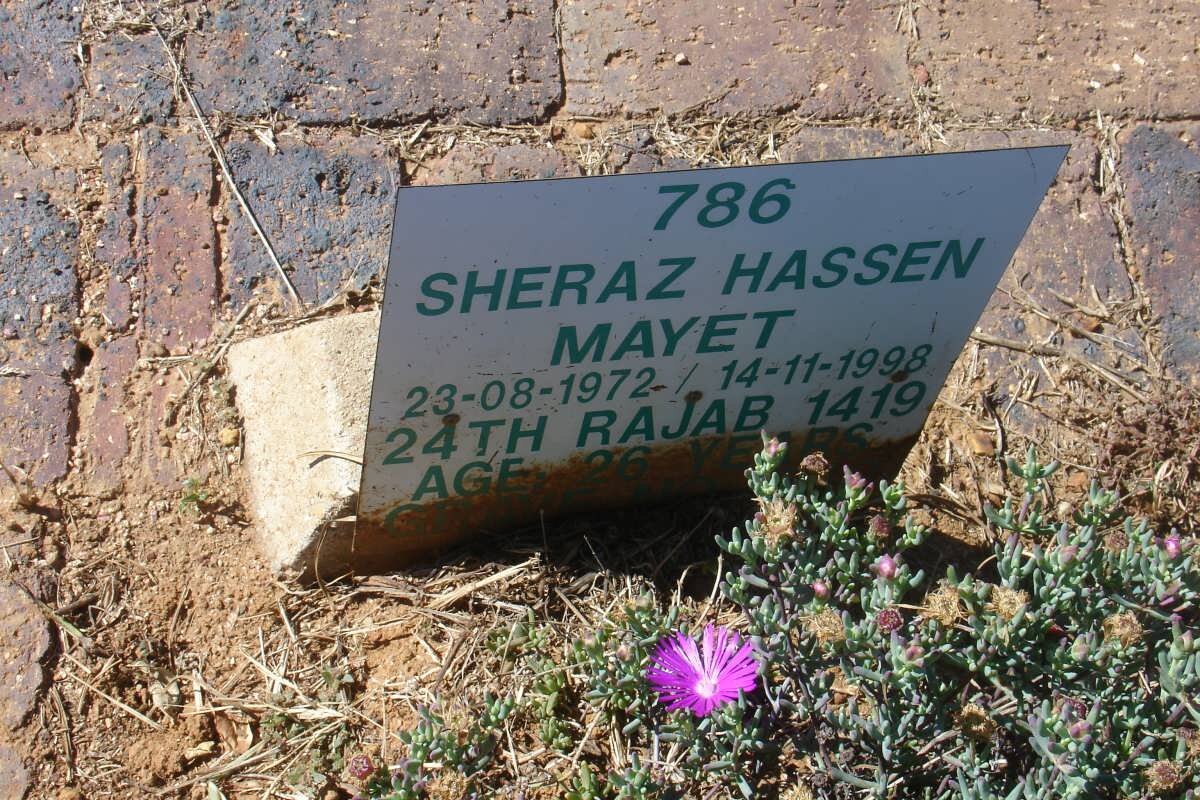 MAYET Sheraz Hassen 1972-1998