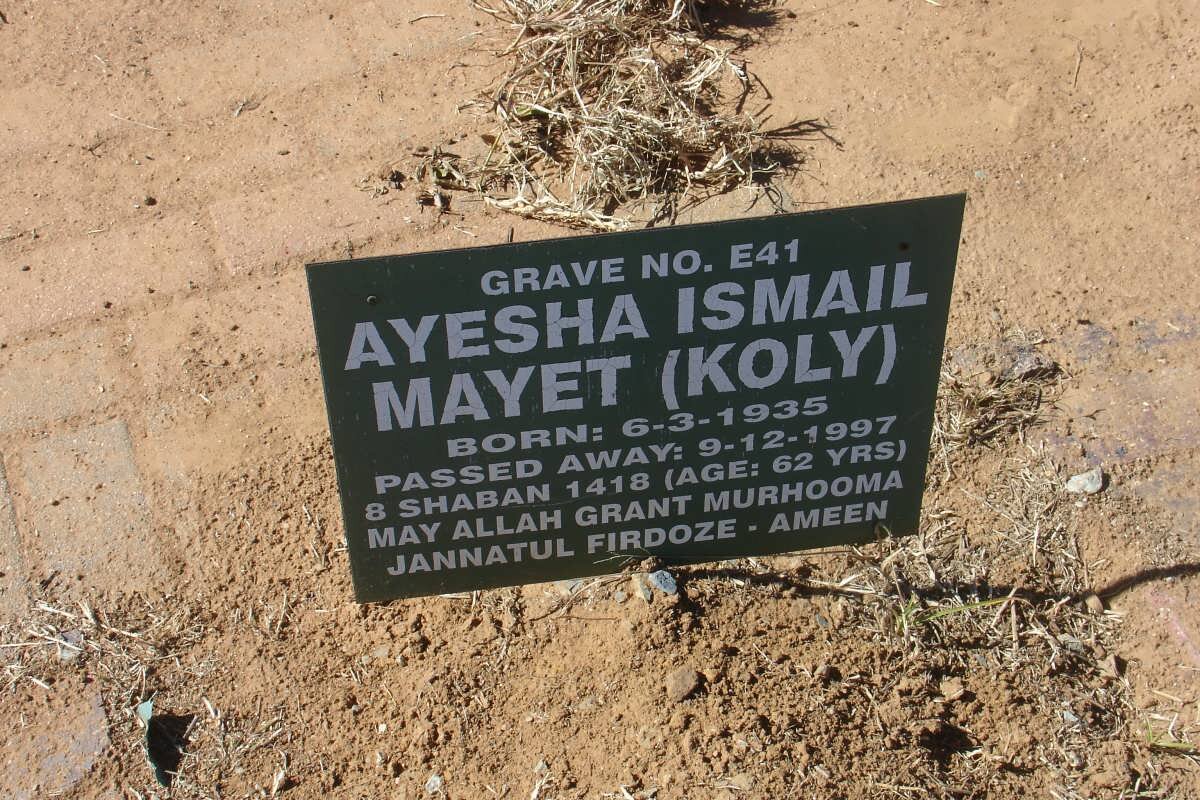 MAYET Ayesha Ismail 1935-1997