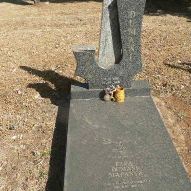 MAPANYA Ezra Dumani 1950-2002