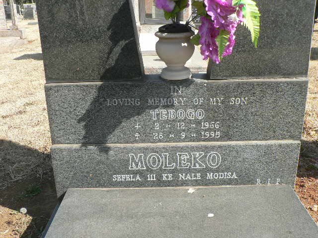 MOLEKO Tebogo 1966-1995