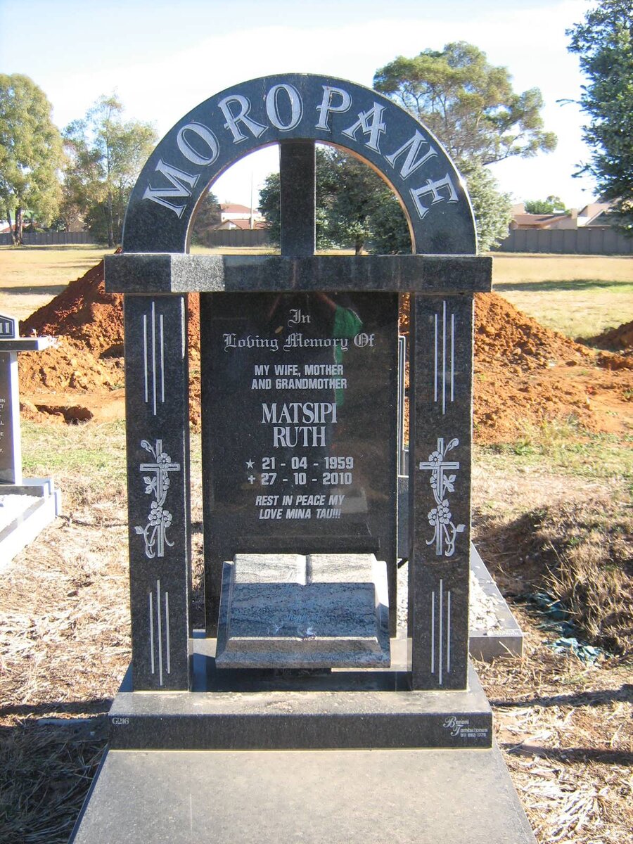 MOROPANE Matsipi Ruth 1959-2010