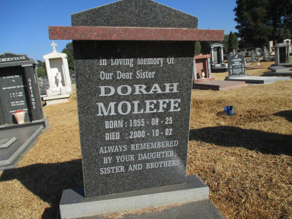 MOLEFE Dorah 1955-2000