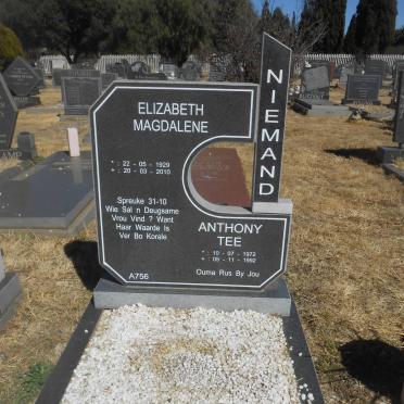 NIEMAND Elizabeth Magdalene 1929-2010 :: NIEMAND Anthony Tee 1972-1992