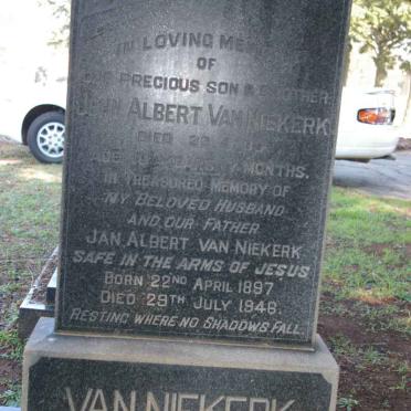 NIEKERK Jan Albert, van 1897-1946 :: VAN NIEKERK John Albert -193?