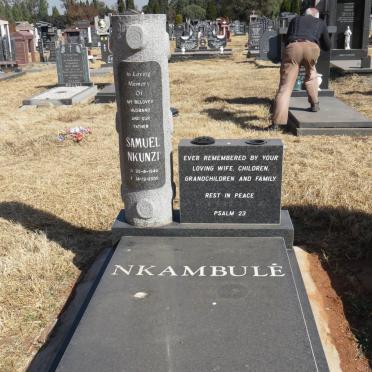 NKAMBULÉ Samuel Nkunzi 1940-2000