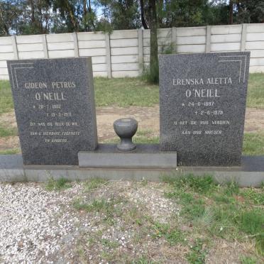 O'NEILL Gideon Petrus 1902-1971 &amp; Erenska Aletta 1897-1979