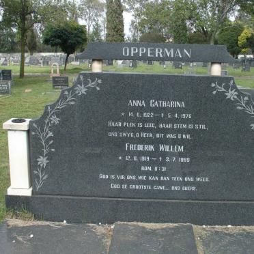 OPPERMAN Frederik Willem 1919-1999 &amp; Anna Catharina 1922-1976