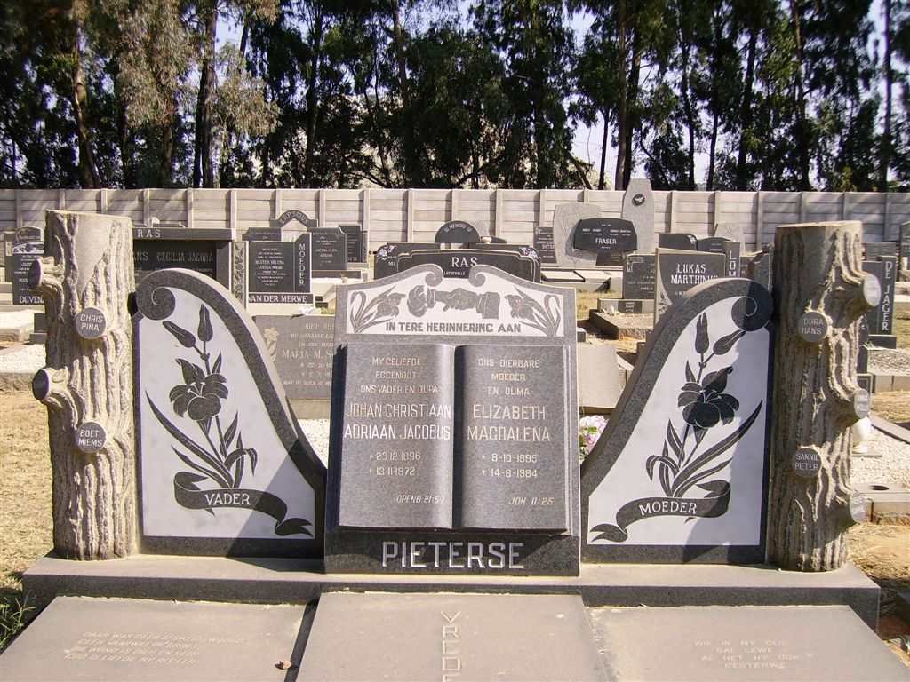 PIETERSE Johan Christiaan Adriaan Jacobus 1896-1972 &amp; Elizabeth Magdalena 1895-1984
