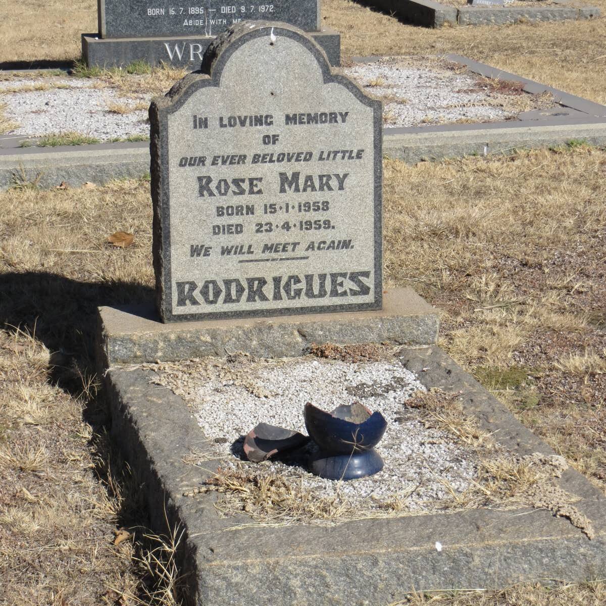 RODRIGUES Rose Mary 1958-1959
