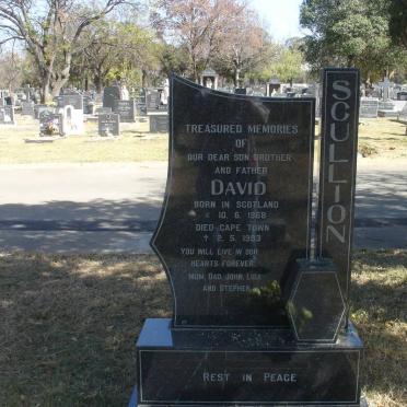 SCULLION David 1968-1993