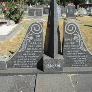 SENEKAL Frans Jacobus 1917-2006 &amp; Dina Jacoba Magretha LAMPRECHT 1923-1986