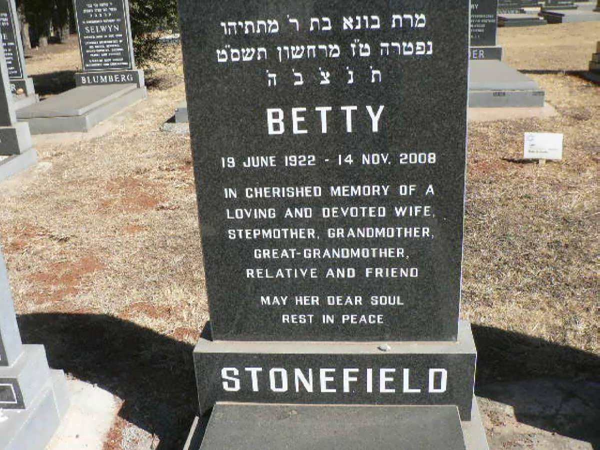 STONEFIELD Betty 1922-2008