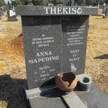 THEKISO Anna Mapeding 1925-199?