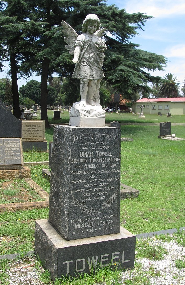 TOWEEL Michael Joseph 1904-1981 &amp; Dinah 1904-1940