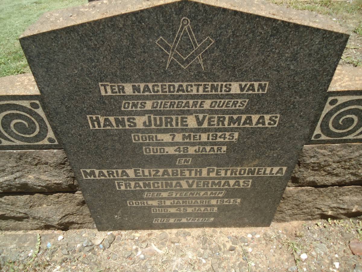 VERMAAS Hans Jurie -1945 &amp; Maria Elizabeth Petronella Francina STEENKAMP -1945