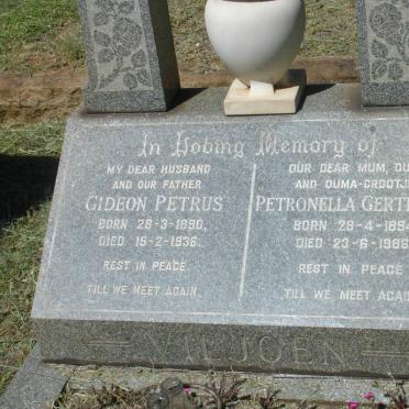 VILJOEN Gideon Petrus 1890-1936 &amp; Petronella Gertruida 1894-1986