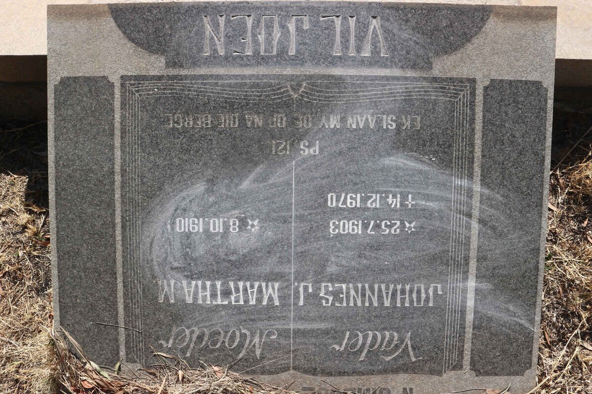 VILJOEN Johannes J. 1903-1970 &amp; Martha M. 1910-