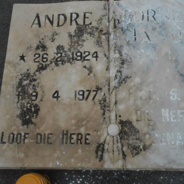 WALT Andre, van der 1924-1977 &amp; Cornelia Jacoba 1927-1994