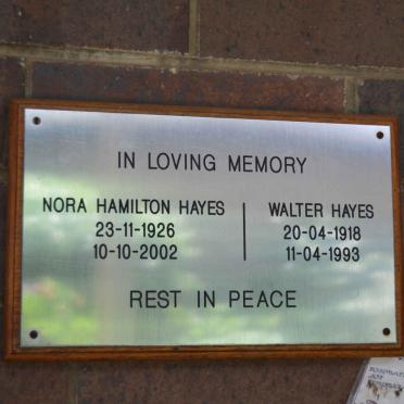 HAYES Walter 1918-1993 &amp; Nora Hamilton 1926-2002
