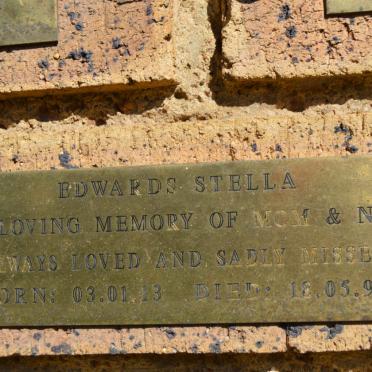 EDWARDS Stella 1913-1999