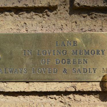 LANE Doreen