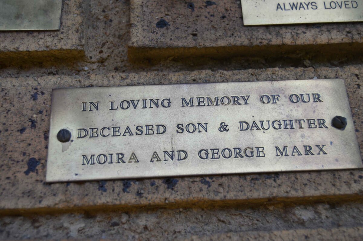 MARX Moira :: MARX George