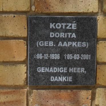 KOTZE Dorita nee AAPKES 1936-2001