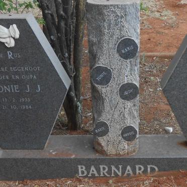 BARNARD Antonie J.J. 1933-1984 &amp; Anna E. BRITS 1934-