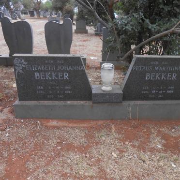 BEKKER Petrus Marthinus 1908-1996 &amp; Elizabeth Johanna NEL 1910-1983