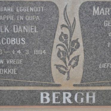 BERGH Schalk Daniel Jacobus 1913-1984 &amp; Martha Sophia SNYMAN 1911-2004