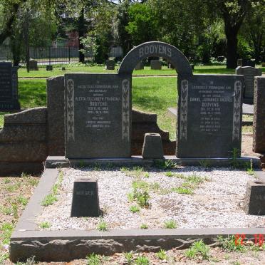 BOOYENS Daniel Johannes Andries 1861-1952 &amp;  Aletta Elizabeth Francina 1865-1962