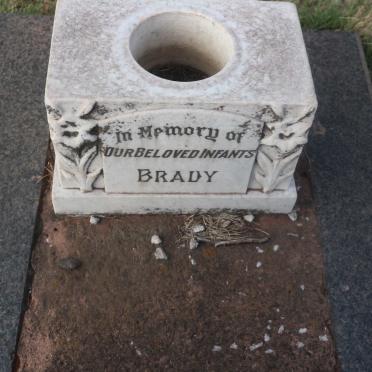 BRADY Ethelind May -1968 :: BRADY infants