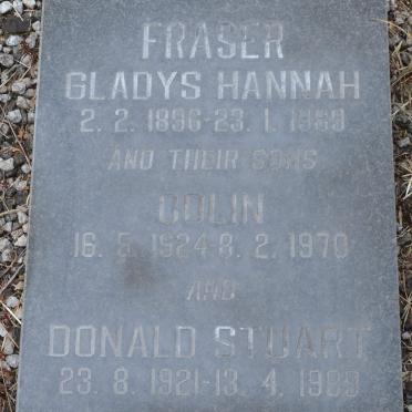 FRASER Thomas Charles 1885-1950 :: FRASER Gladys Hannah 1896-1989 :: FRASER Donald Stuart 1921-1989 :: FRASER Colin 1924-1970