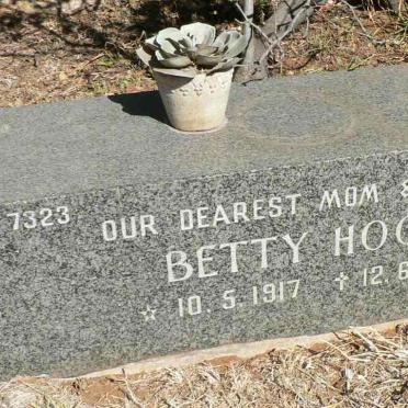 HOGG Betty 1917-1996