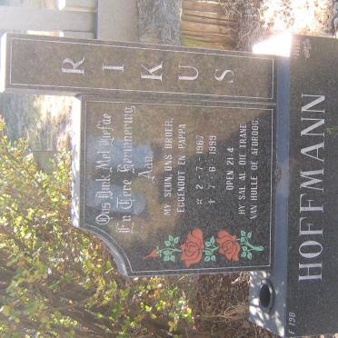 HOFFMANN Rikus 1967-1999