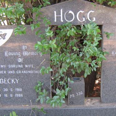 HOGG Hans 1917- &amp; Becky 1918-1986