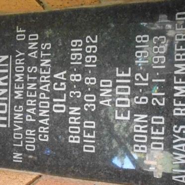 HUNKIN Eddie 1918-1983 &amp; Olga 1919-1992