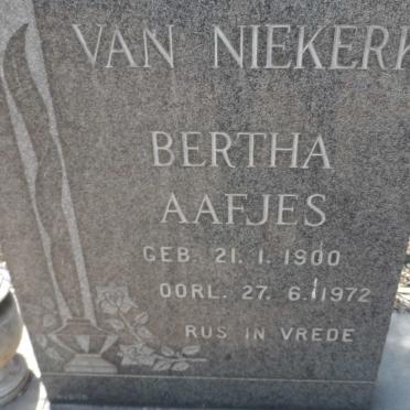 NIEKERK Bertha Aafjes, van 1900-1972