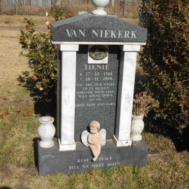 NIEKERK Tienie, van 1968-1998