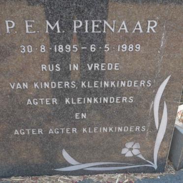 PIENAAR P.E.M. 1895-1989