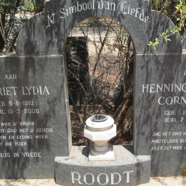 ROODT Henning Petrus Cornelius 1909-1968 &amp; Harriet Lydia 1910-2006