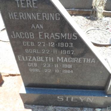 STEYN Jacob Erasmus 1903-1967 &amp; Elizabeth Magiretha 1901-1984