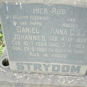 STRYDOM Daniël Johannes 1904-1960 &amp; Anna C.S.J. 1909-1975